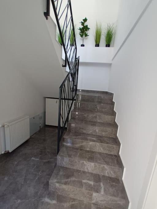 Old Town Studio 1 Apartment Nr 1 Бая-Маре Экстерьер фото