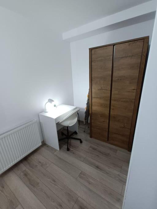 Old Town Studio 1 Apartment Nr 1 Бая-Маре Экстерьер фото