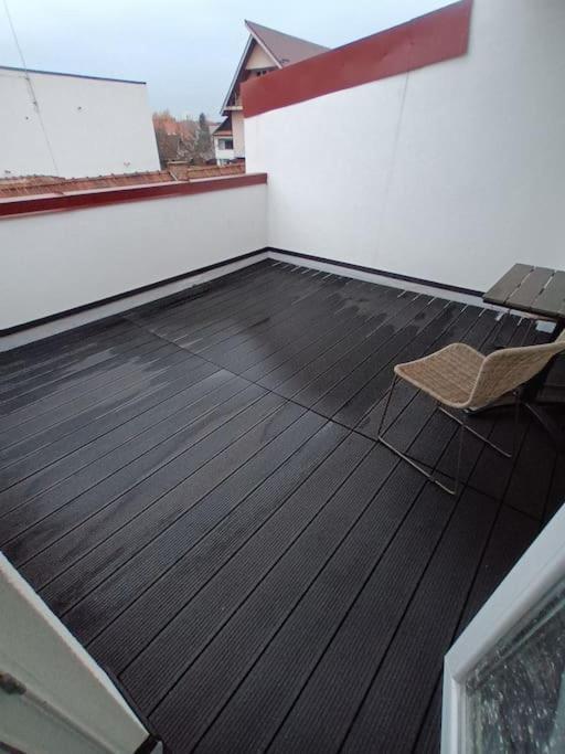 Old Town Studio 1 Apartment Nr 1 Бая-Маре Экстерьер фото